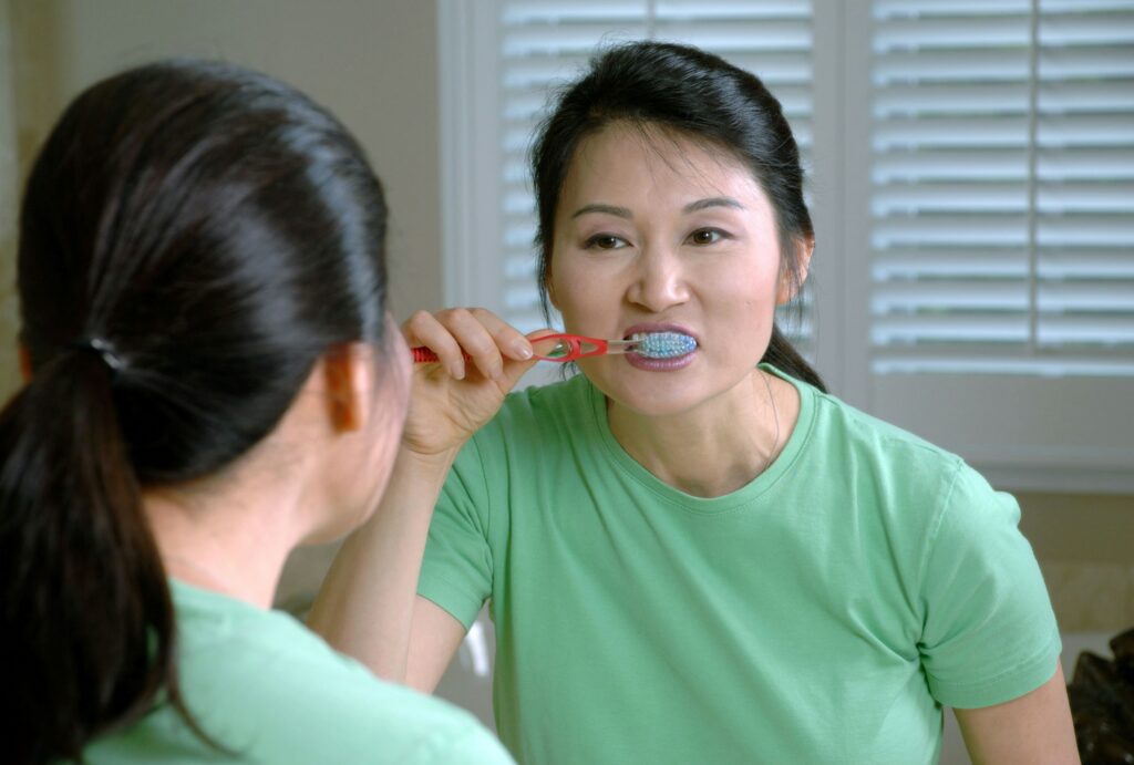 Fisher Dental | Even Pacing For Tooth-Friendly Brushing